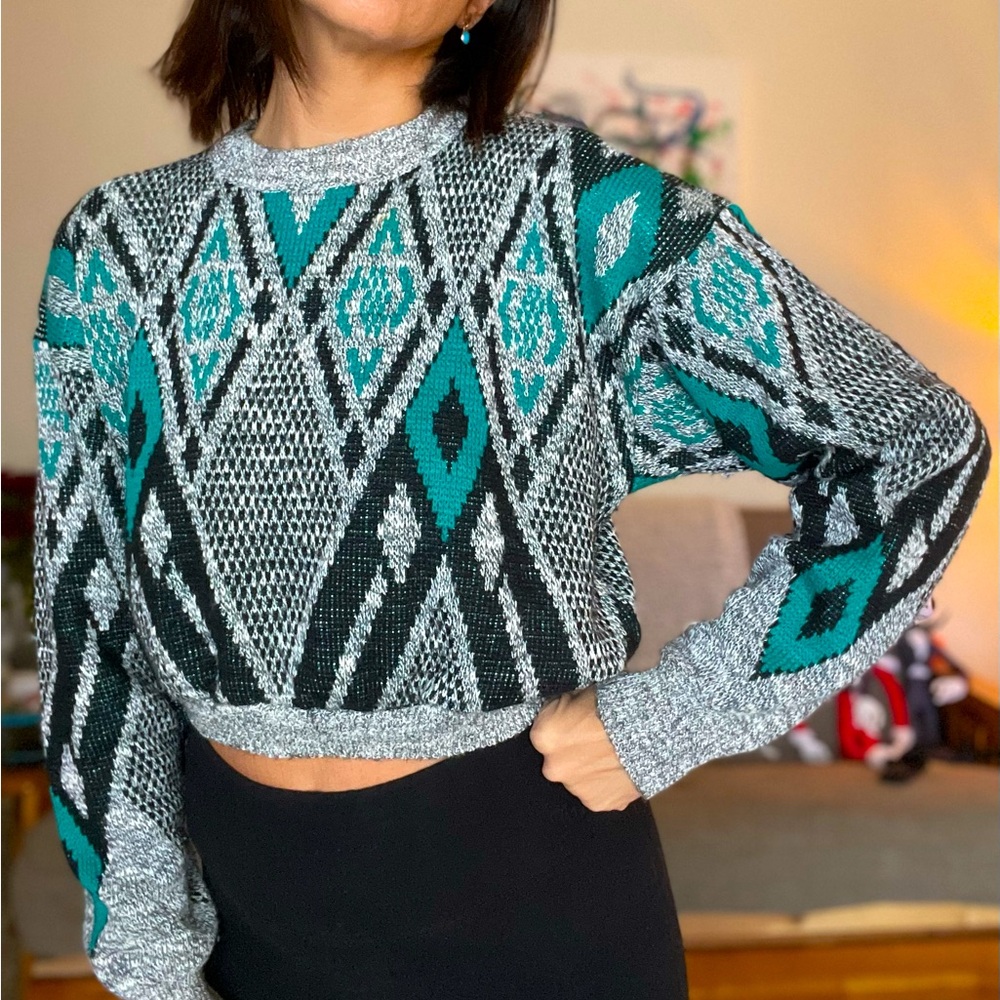 Vintage grey and green 90s sweater